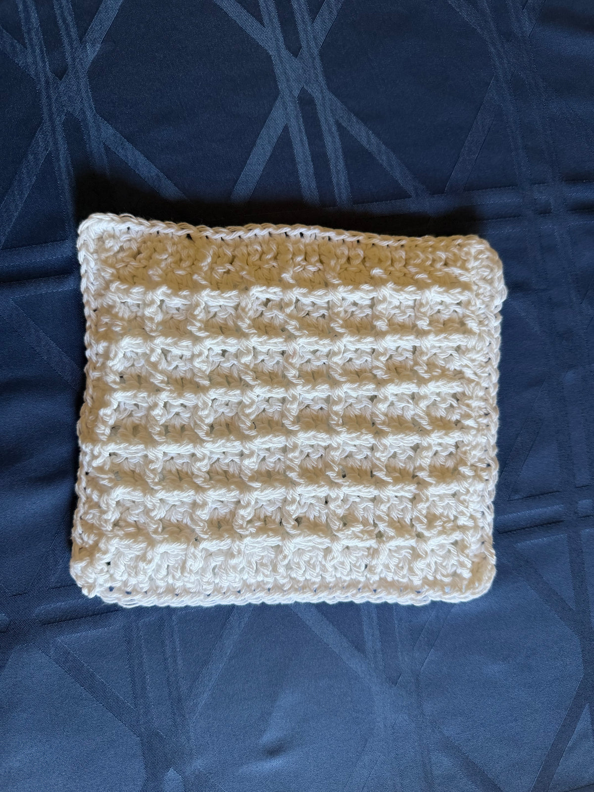 Double thick white hot pad